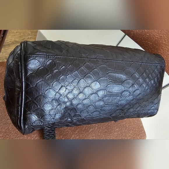 Mulberry Silky Snake Alexa Medium Size - Picture 5 of 13